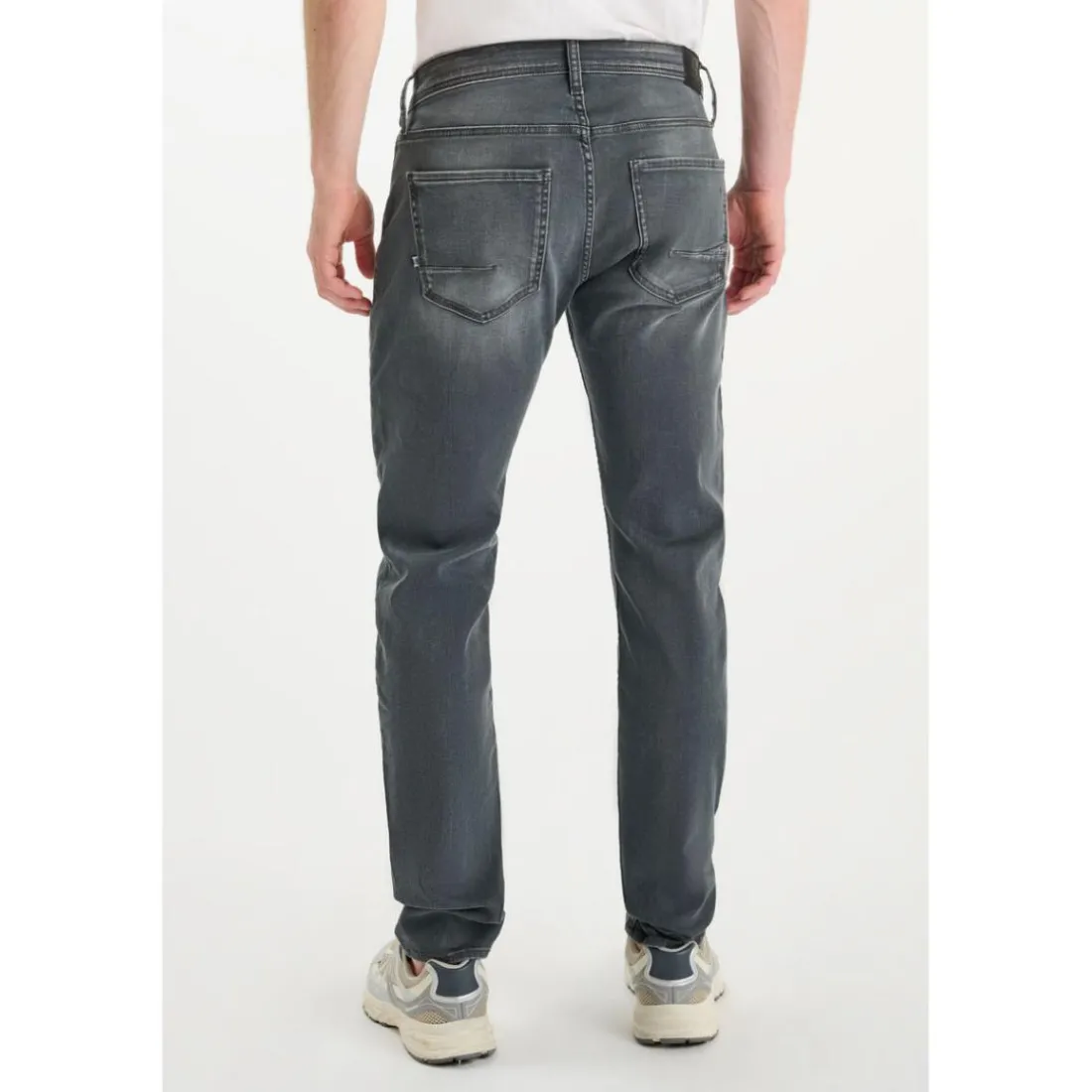 Jeans ajusté BLUE JOGG 700/11, longueur 34 gris Mads en coton