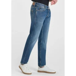 Jeans ajusté stretch 700/11, longueur 34 bleu en coton Micah