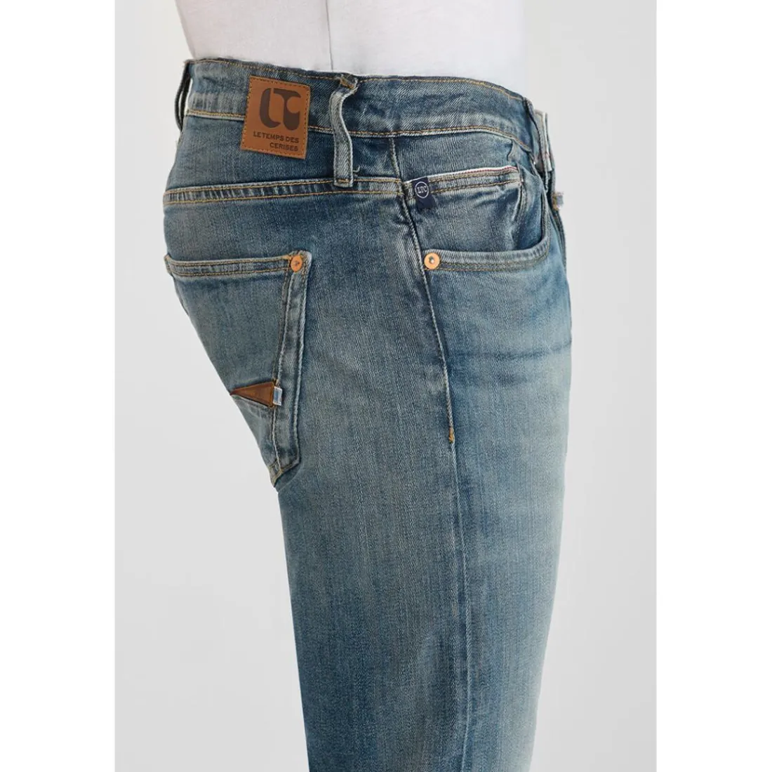 Jeans ajusté stretch 700/11, longueur 34 bleu Vale