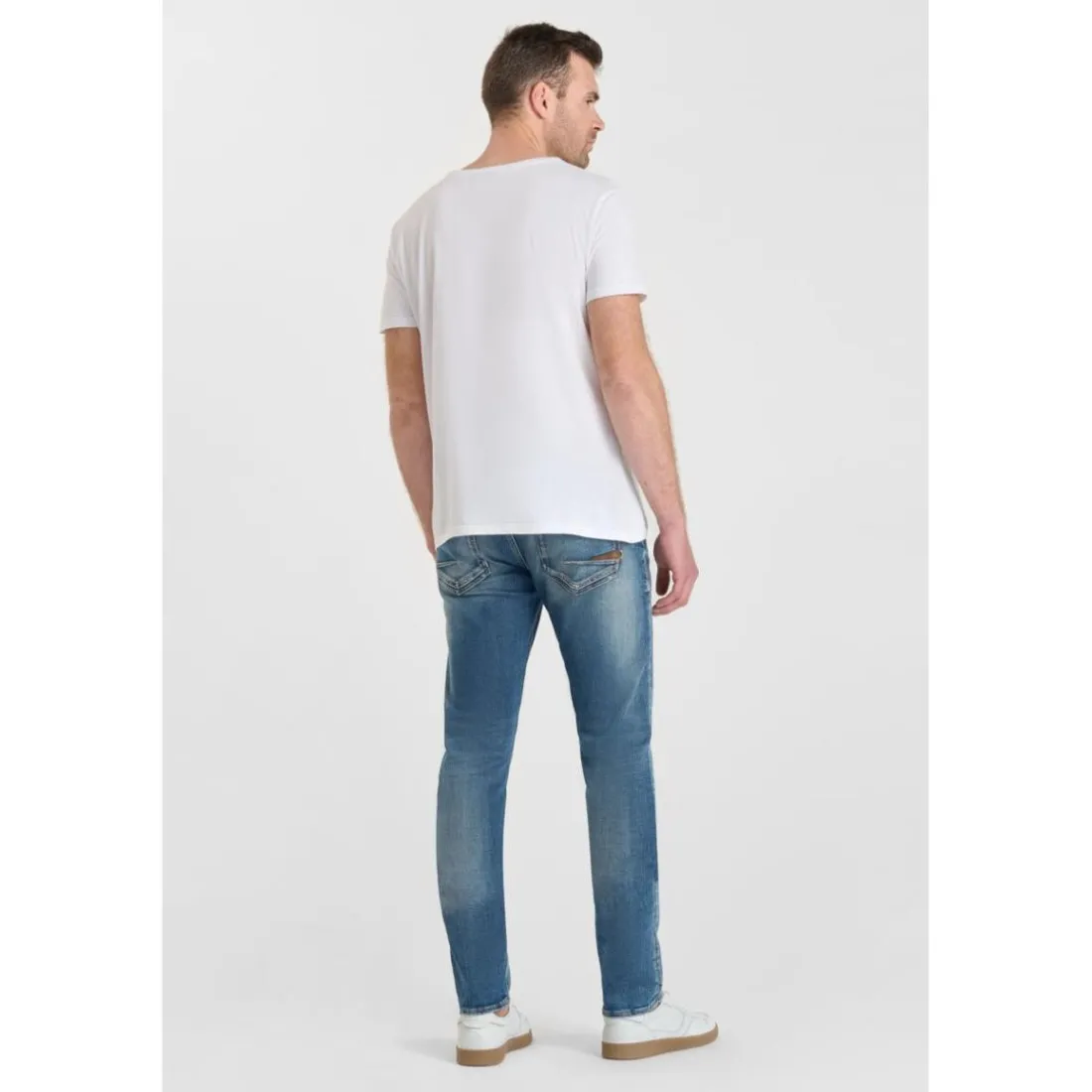 Jeans ajusté stretch 700/11, longueur 34 bleu Pete