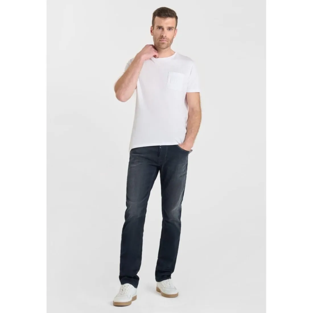 Jeans ajusté stretch 700/11, longueur 34 bleu Dell