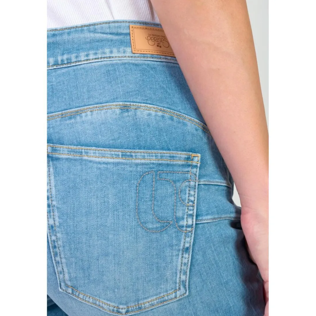 Jeans flare, très évasé PULP high flare, longueur 34 bleu en cuir Zara