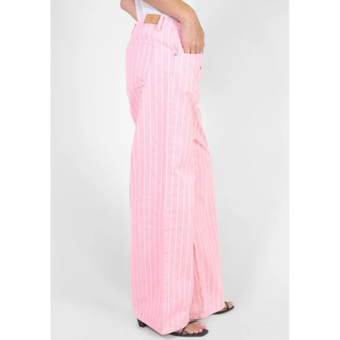 Jeans flare, très évasé wide leg , longueur 34 rose Blair