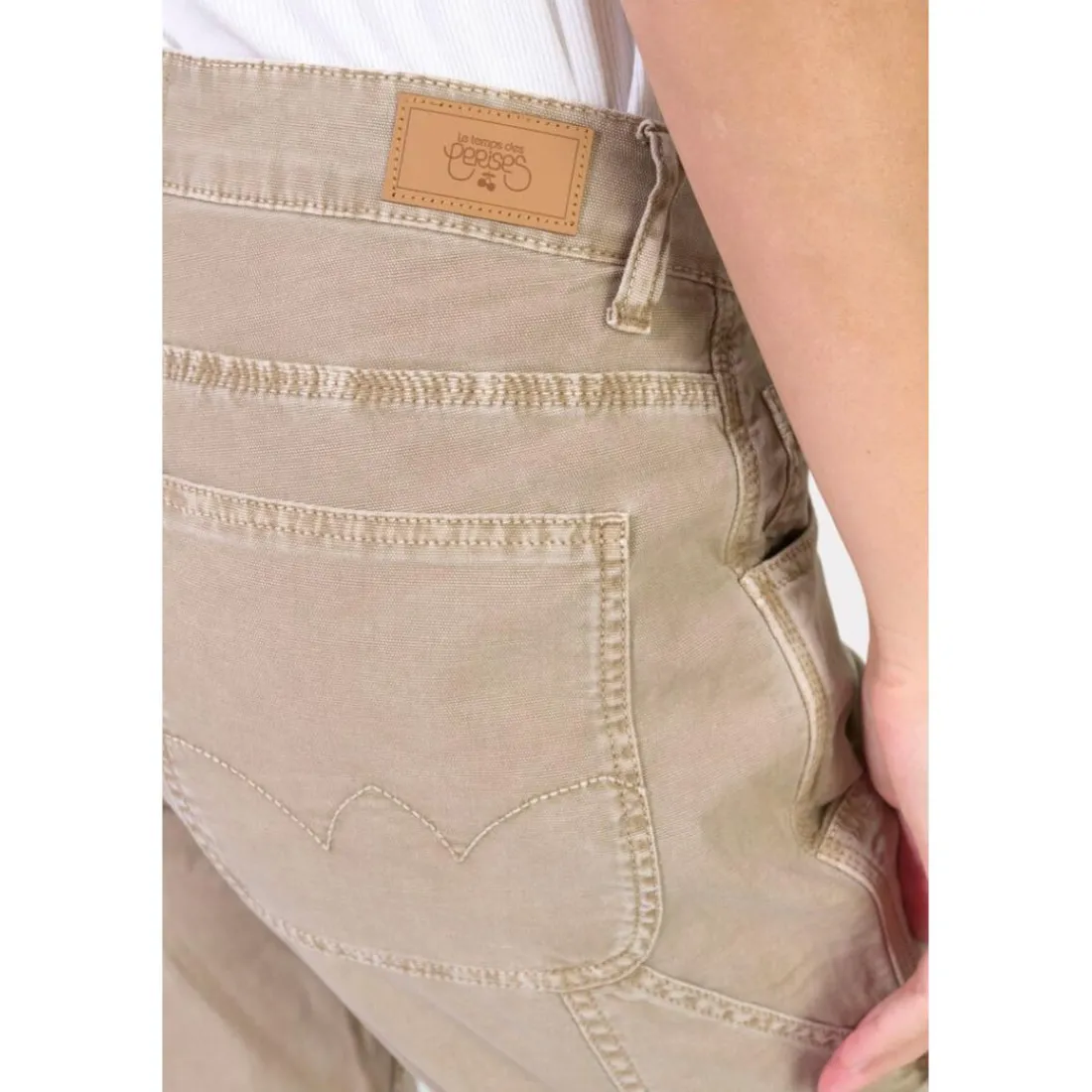 Jeans loose, large 400/60 girlfriend taille haute, 7/8ème beige Tia