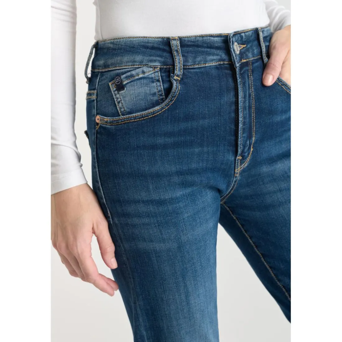 Jeans mom , 7/8ème bleu Isa