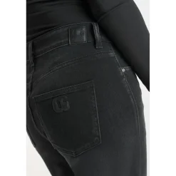 Jeans mom taille haute 7/8ème noir Ida en coton