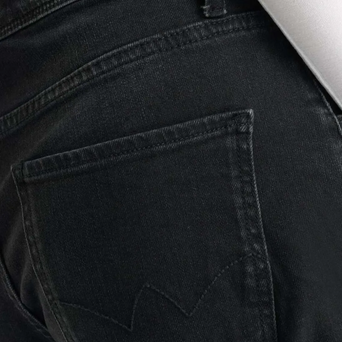 Jeans regular, droit 400/28 wide leg taille haute, longueur 34 noir Nora