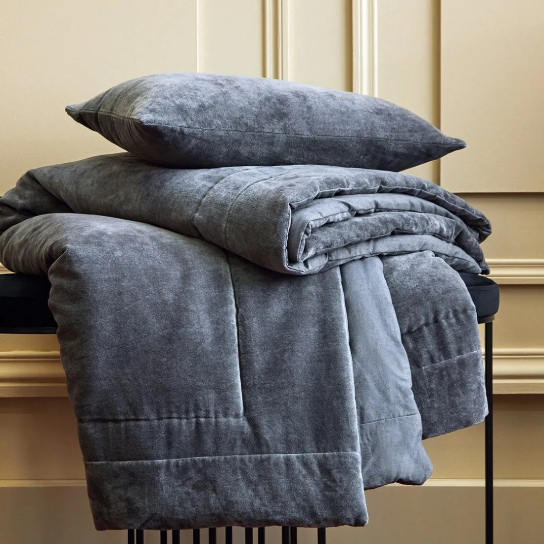 Jeté de lit en coton BYZANCE anthracite 240 x 260 cm