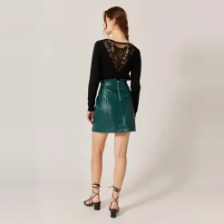 Jupe courte droite en simili vert