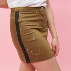 Jupe courte rubans et perles fantaisie sur les côtés femme - Marron en coton