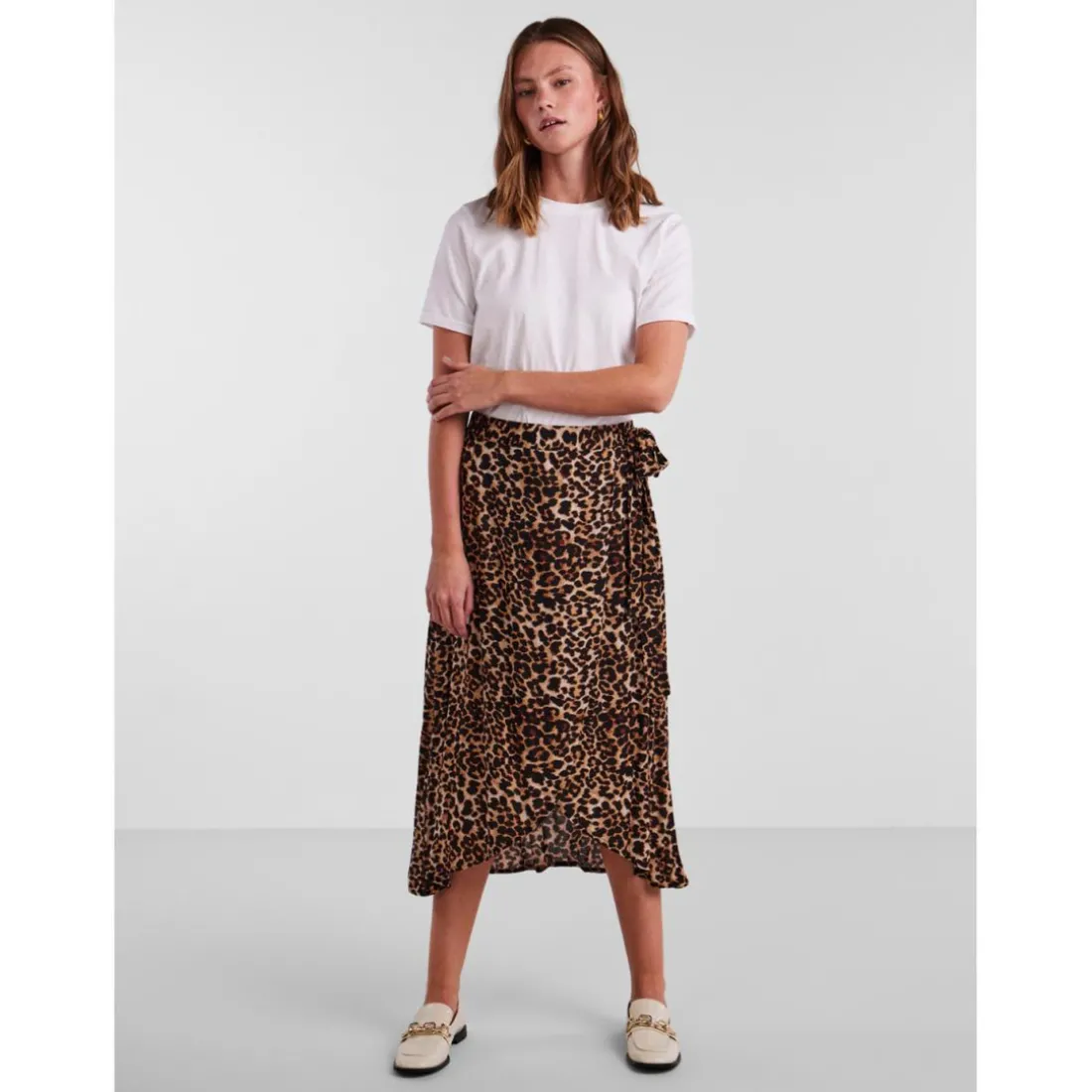 Jupe midi portefeuille marron en viscose