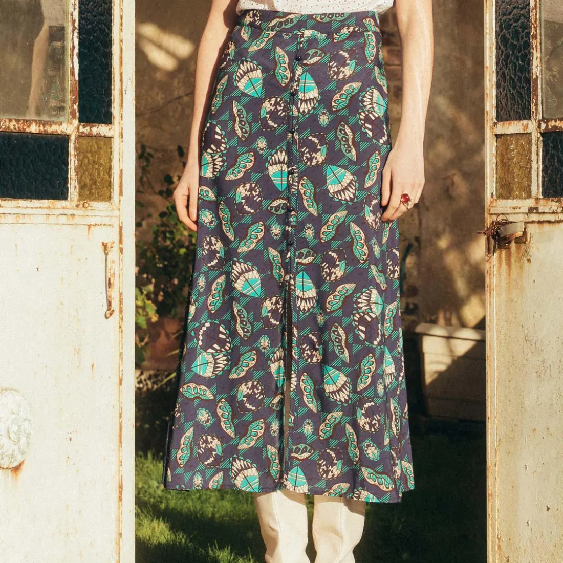Jupe mi-longue boutonnée Caly Réédition bleu en viscose
