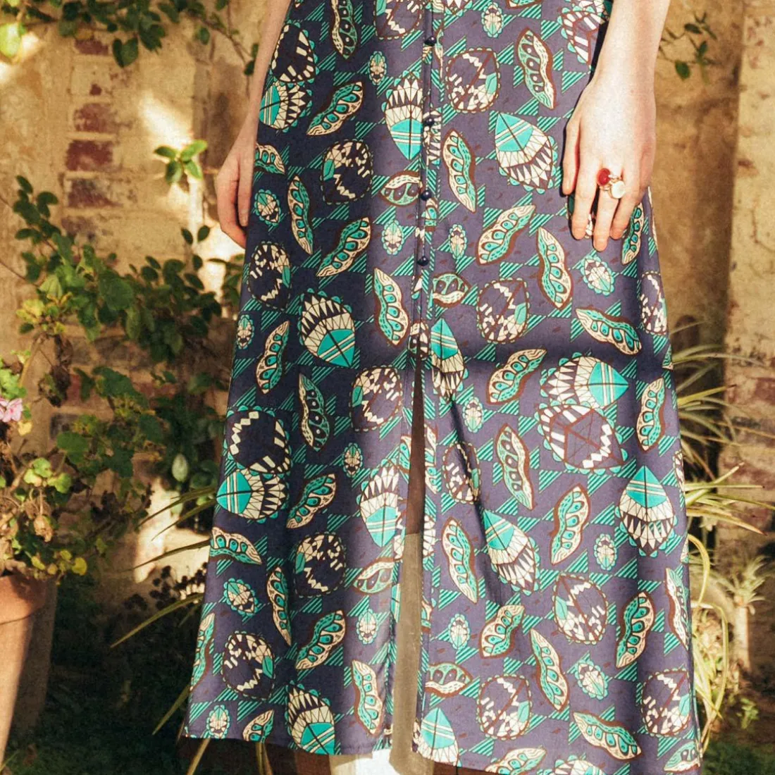 Jupe mi-longue boutonnée Caly Réédition bleu en viscose