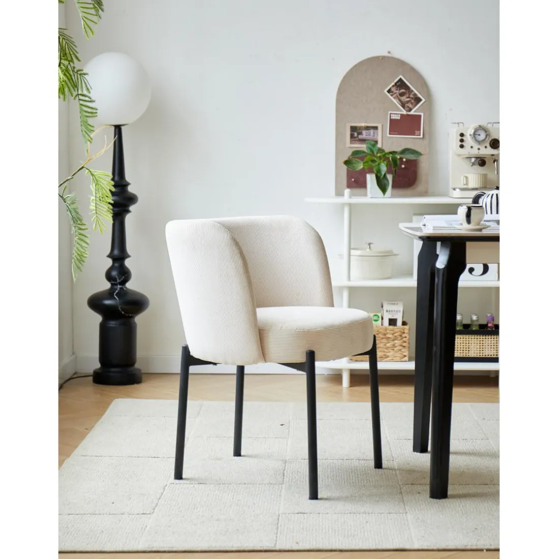 La chaise GRIMSTAD design scandinave Beige