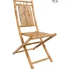 La chaise MEDAN design moderne et sa structure en bois massif