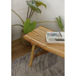Le banc KOTA design scandinave épuré assise circulaire en bois massif de haute qualité