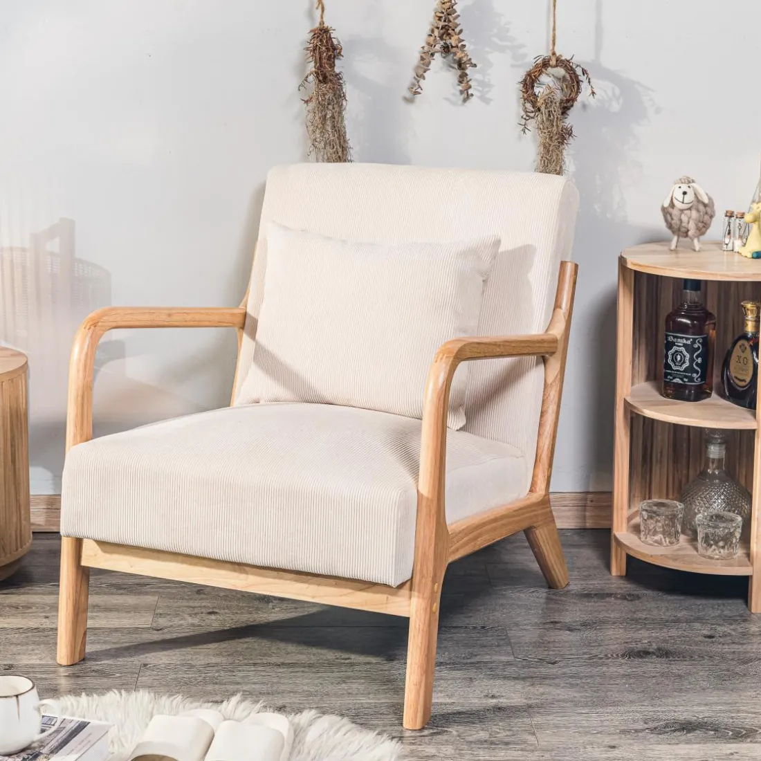 Le fauteuil de salon OHAMA design scandinave