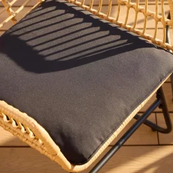 Le salon de jardin DANANG style scandinave et sa couleur noire intemporelle