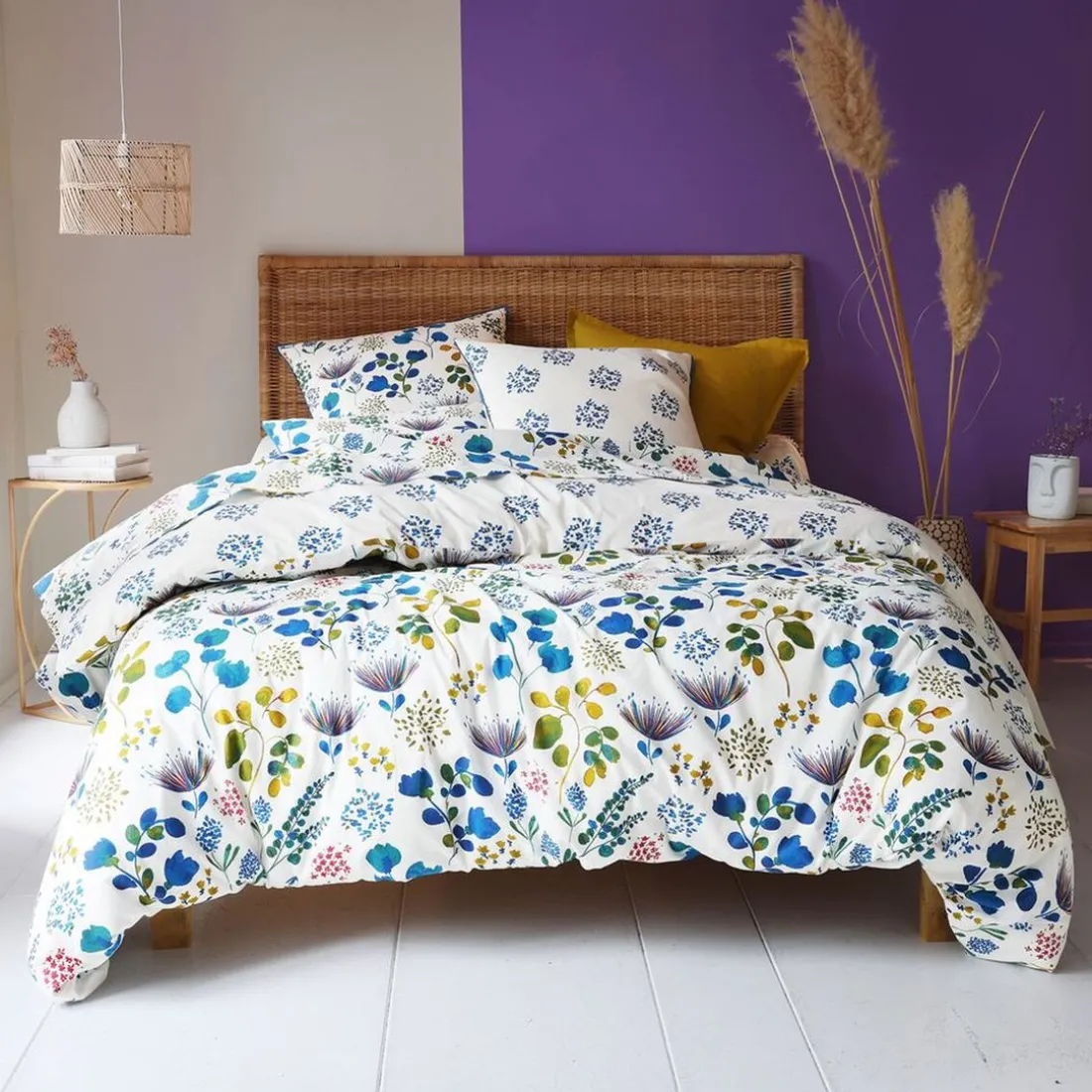 Linge de lit en coton TANIA fleurs bleues