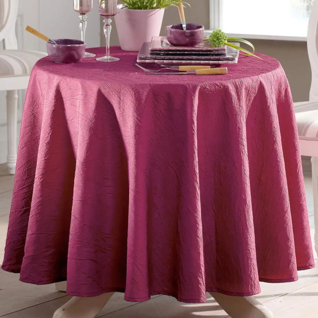 Lot de 3 serviettes de table FONTANA polyester froissé violet prune