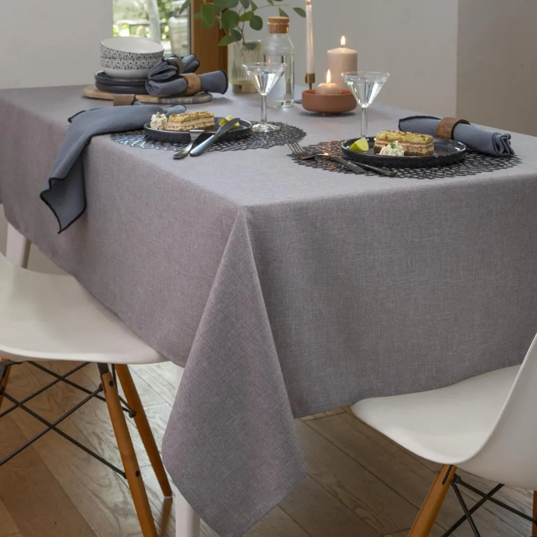 Lot de 3 serviettes de table gris