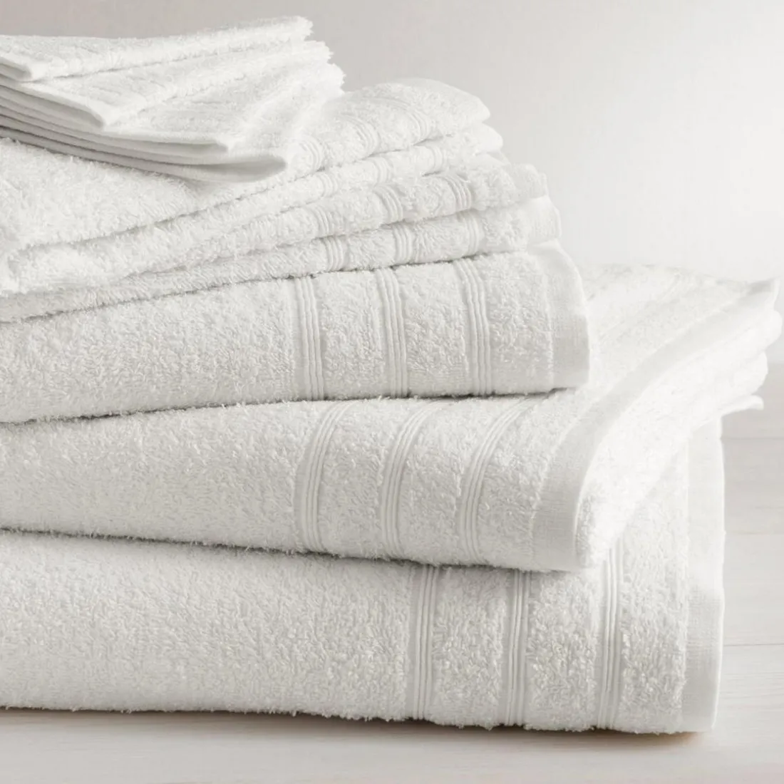 Lot de 2 serviettes invité coton 600 gm² blanc 30x50 TERTIO®