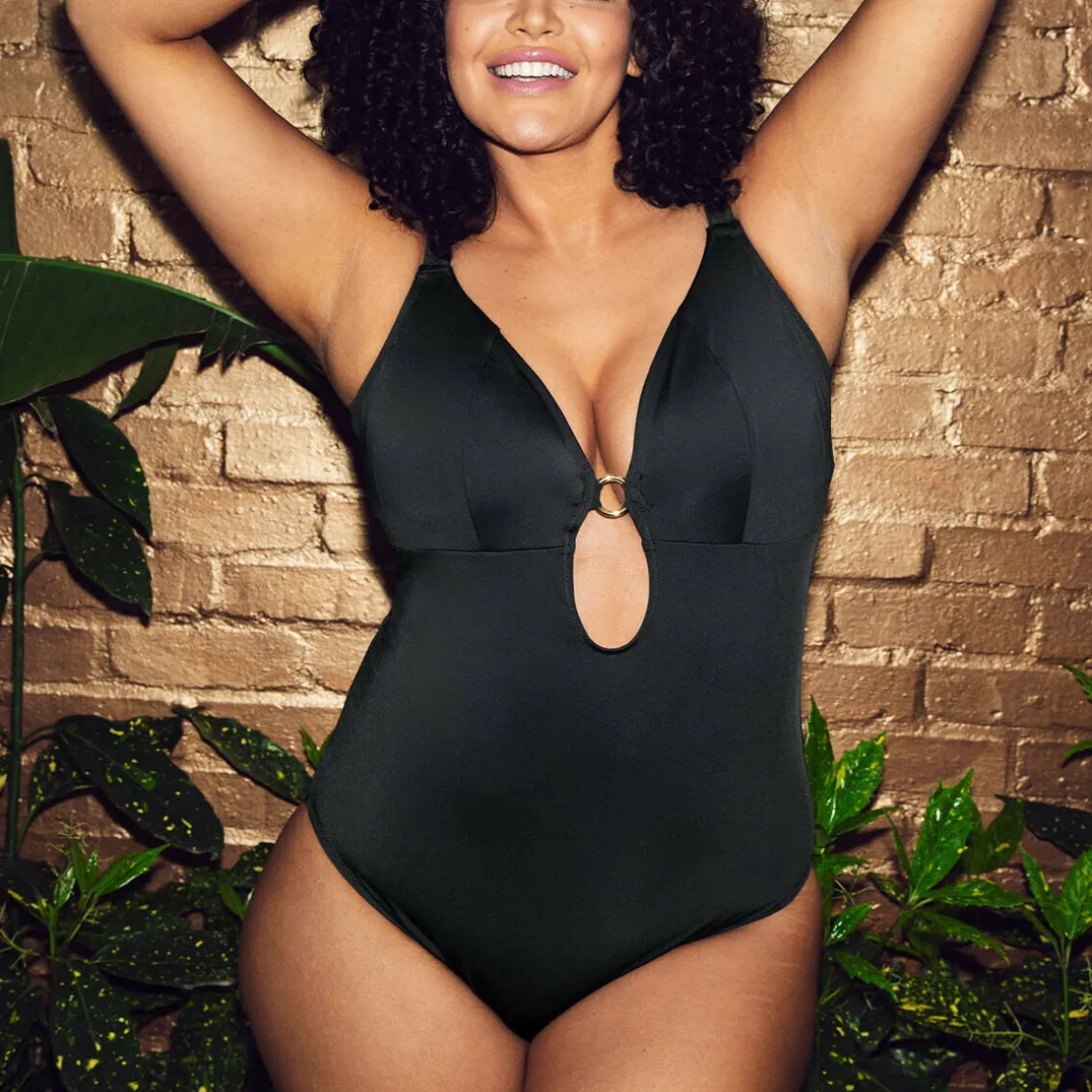 Maillot de Bain Une Pièce Plongeant Sans Armatures