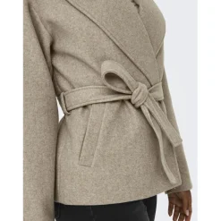Manteau col à revers col à revers gris moyen Ruby beige