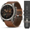 Montre Connectée Garmin - 010-02905-40 Fēnix 8 Amoled - 51Mm - Sapphire, Titane, Carbon Gray Dlc Avec Bracelet Cuir Marron + Bracelet Silicone Noir