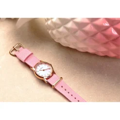 Montre fille Millow Paris Classique - MIL364 Bracelet Nylon Rose