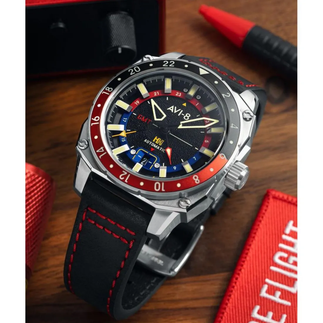 Montre Homme Avi-8 Hawker Hunter - AV-4122-01 Bracelet Cuir Noir