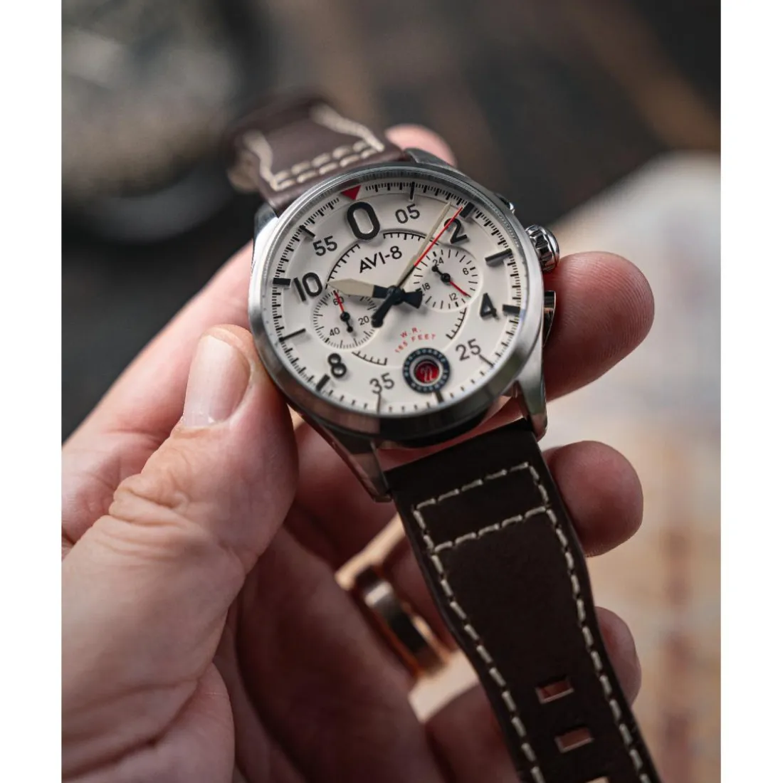 Montre Homme AVI-8 Spitfire Lock Chronograph - AV-4089-05 Bracelet Cuir Marron