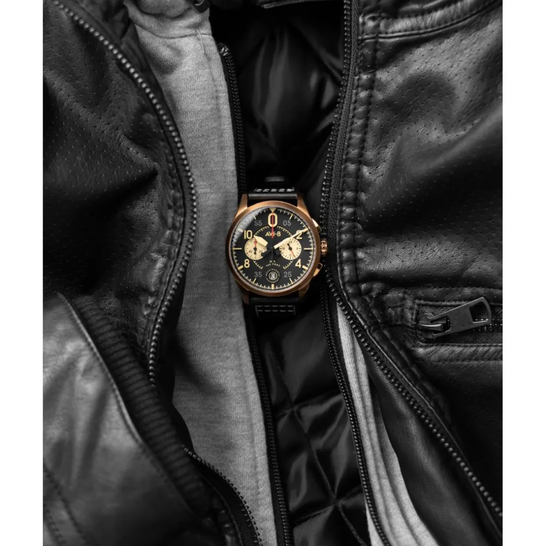 Montre Homme AVI-8 Spitfire Lock Chronograph - AV-4089-07 Bracelet Cuir Noir