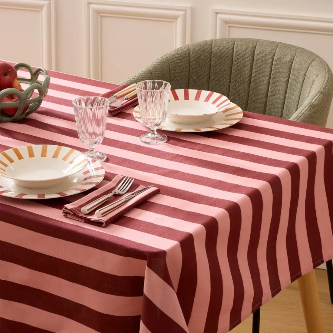 Nappe Cherry 250 x 150 cm - Rouge carmin