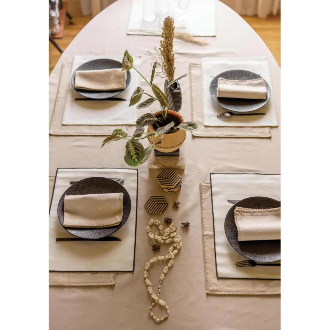 Nappe recyclée Delia Naturel 170 x 300