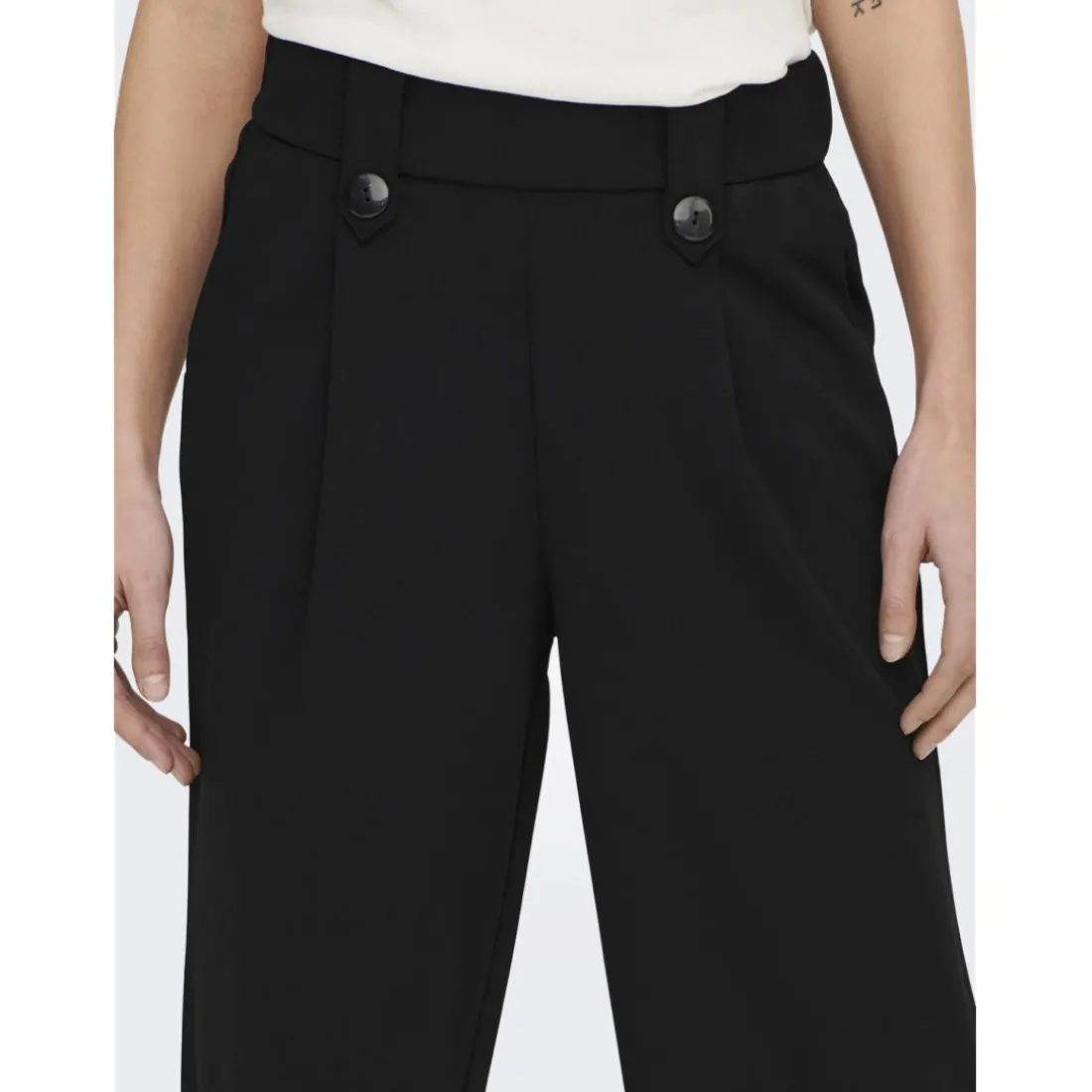 Pantalon à jambe large fermeture par bouton noir Nina