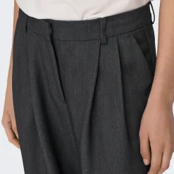 Pantalon à jambe large ONLHATTIE - Gris Noir Julia