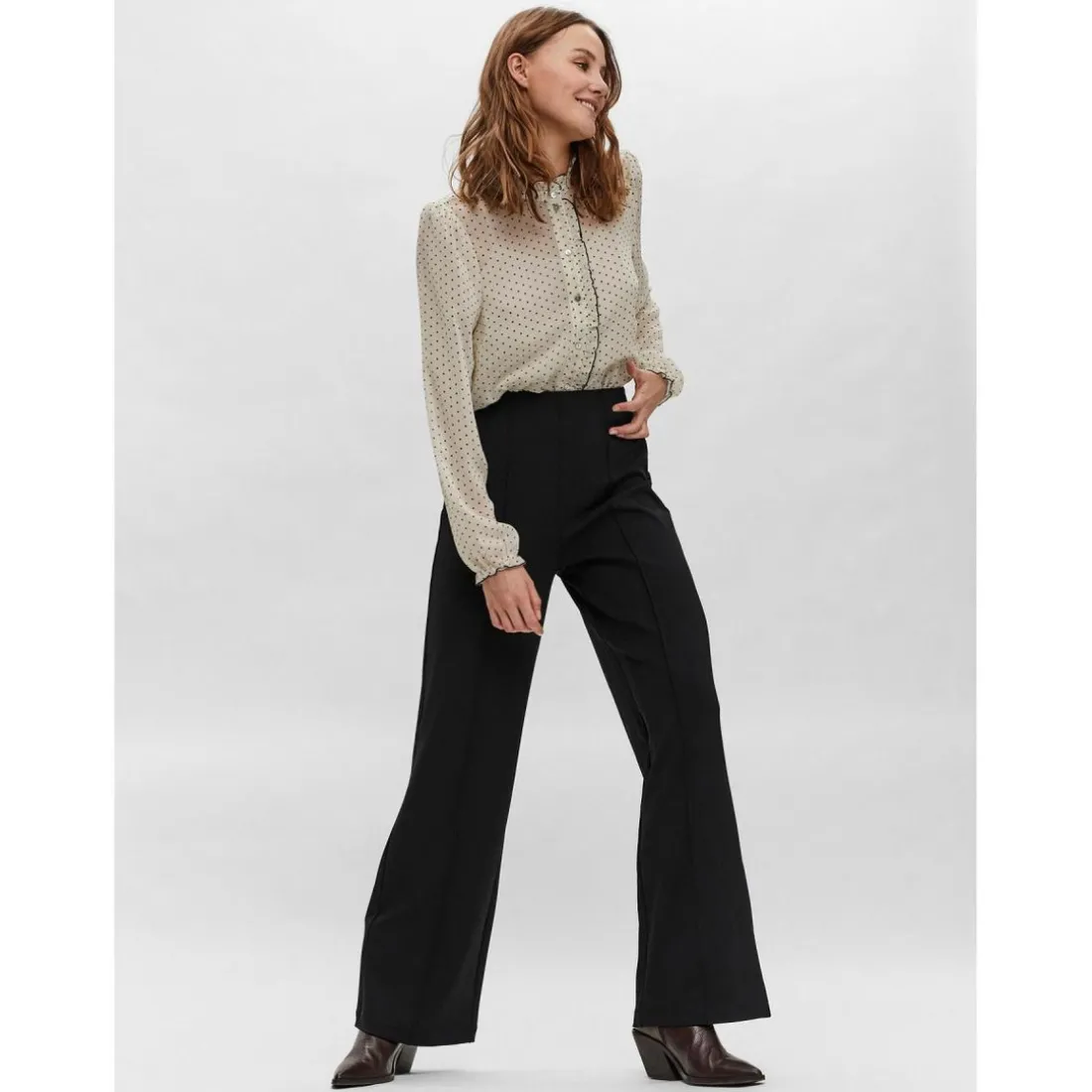 Pantalon à jambe large Wide Leg Fit Taille haute noir Dee