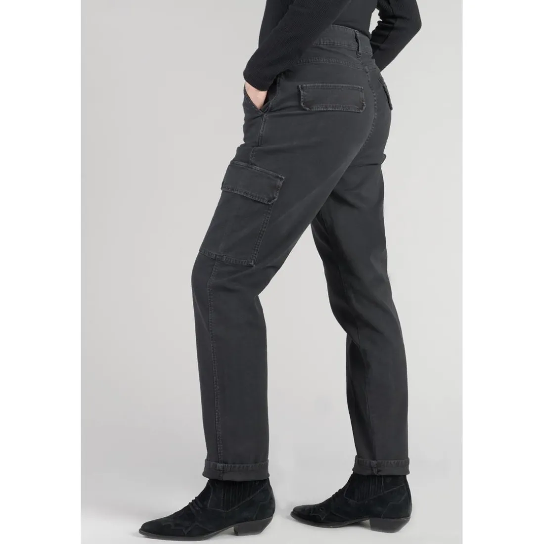 Pantalon cargo CASTELLA noir en coton