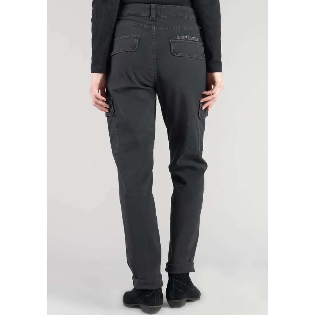 Pantalon cargo CASTELLA noir en coton