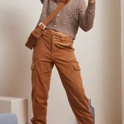 Pantalon cargo en velours cappuccino