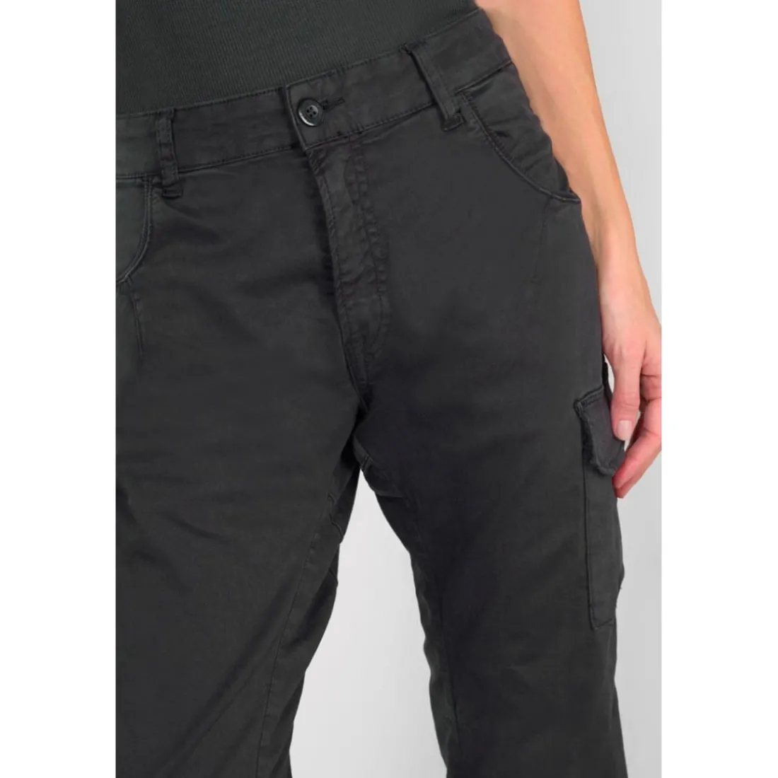 Pantalon cargo RIVERA noir Juno en coton