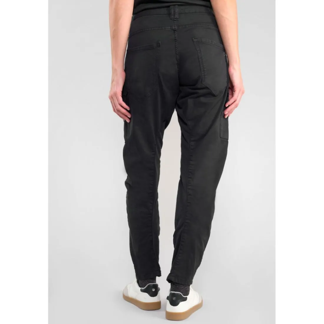 Pantalon cargo RIVERA noir Juno en coton