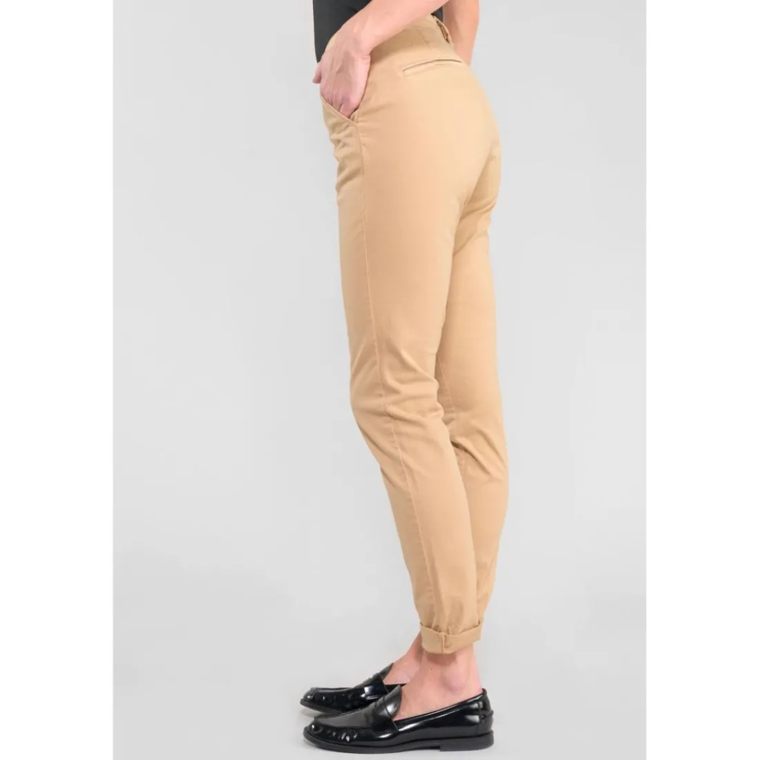 Pantalon chino DYLI 6 beige Hana en coton
