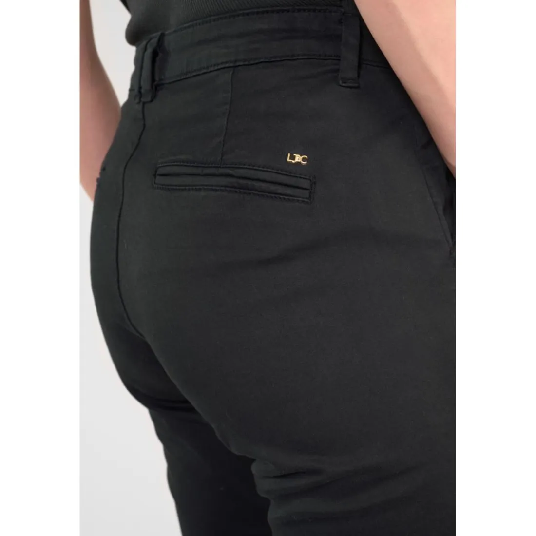 Pantalon chino DYLI 6 noir June en coton