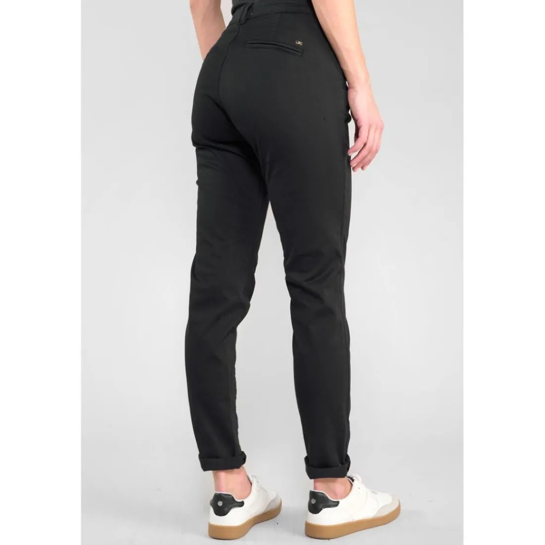Pantalon chino DYLI 6 noir June en coton