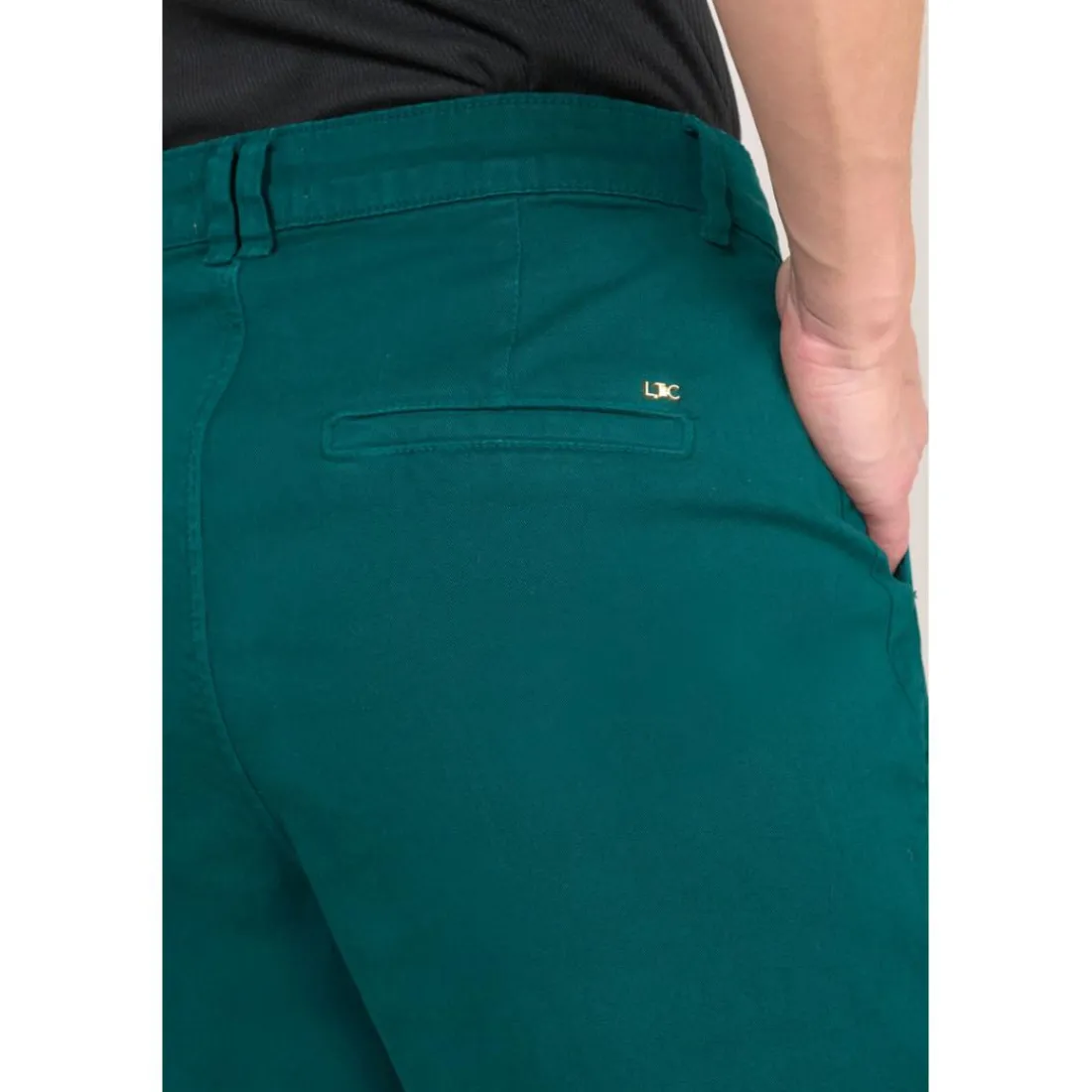 Pantalon chino ERLE bleu Gigi en coton
