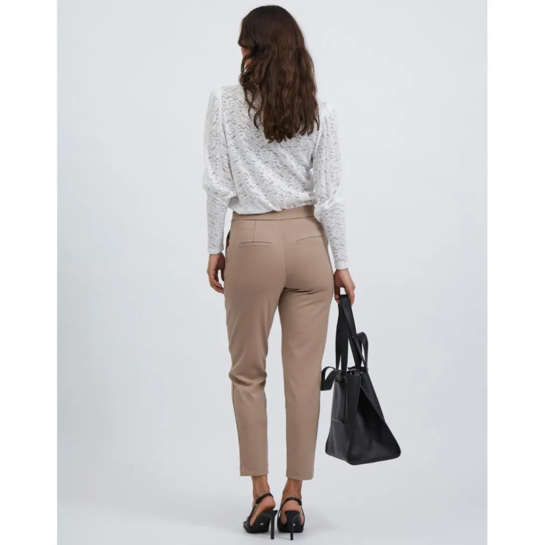 Pantalon de tailleur marron Page