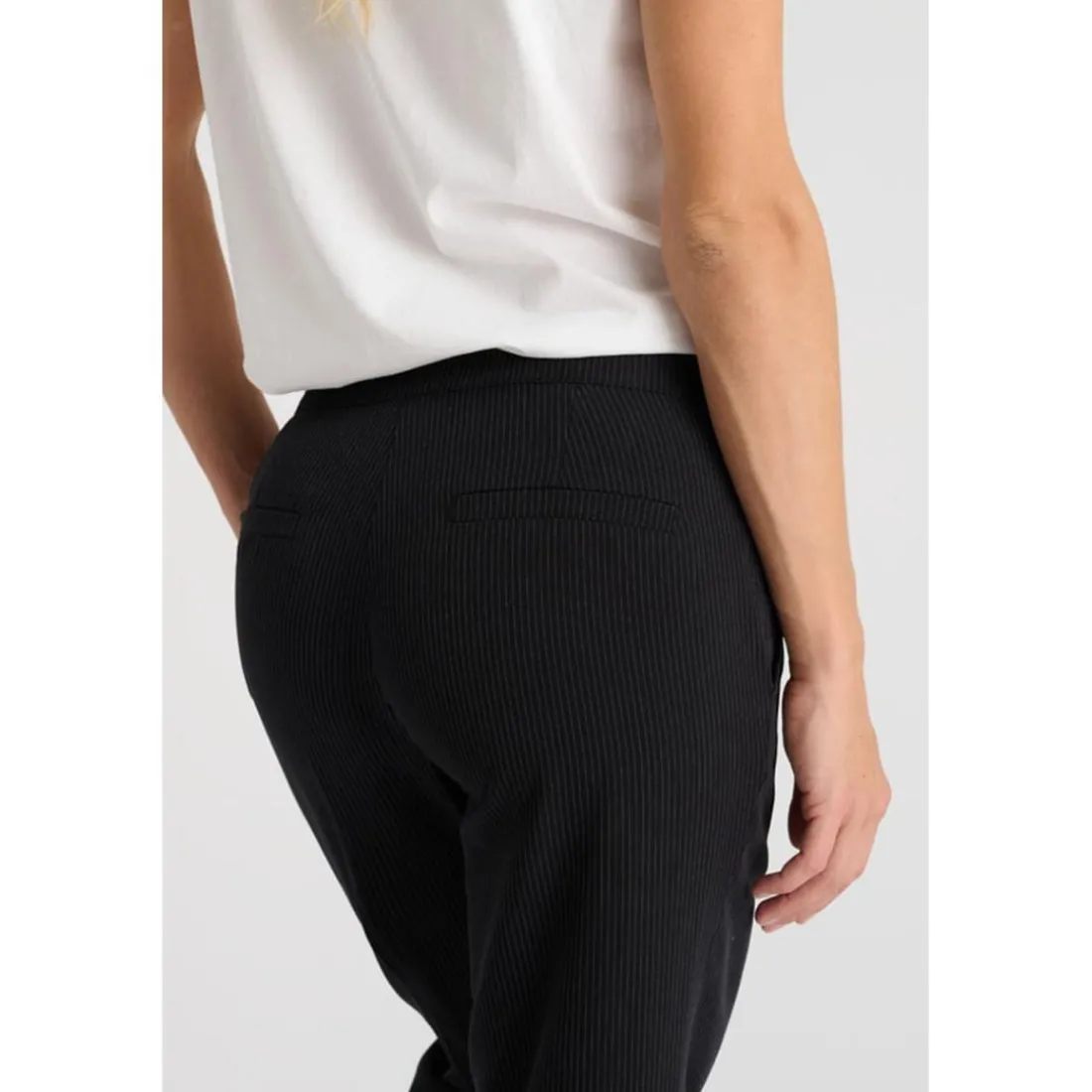 Pantalon droite EVERY noir Eva