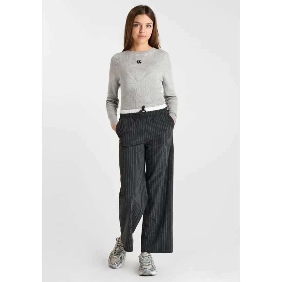 Pantalon droite IONAGI gris Sam
